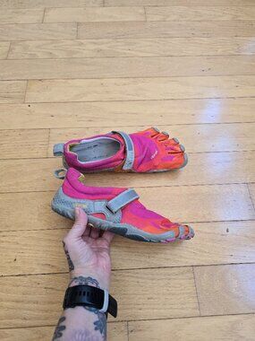 Vibram | FiveFingers Bikila Pink Orange Barefoot Minimalist Running Shoes WMS 8